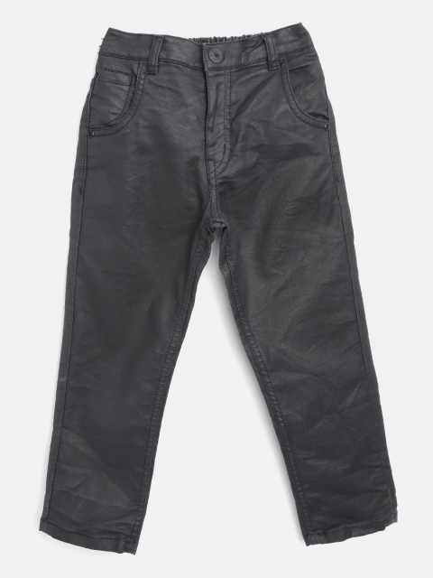 

Gini and Jony Boys Black Solid Crinkle Effect Jeans