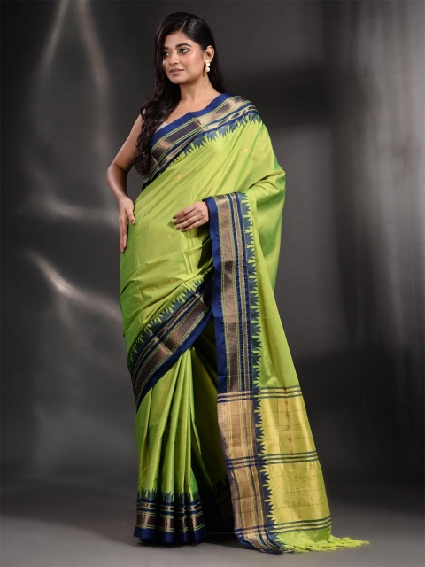 

Arhi Green & Gold-Toned Woven Design Zari Pure Silk Saree