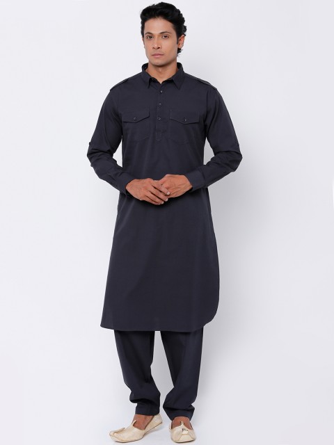 

Svanik Men Black Solid Pathani Kurta with Pyjamas