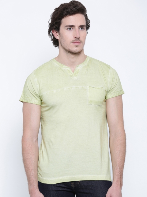 

American Crew Men Green Solid Round Neck Pure Cotton T-shirt
