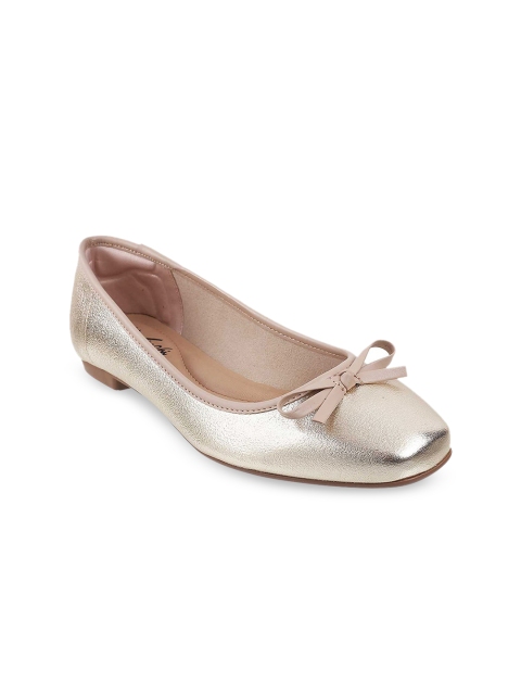 

DAVINCHI Women Gold-Toned Bows Ballerinas Flats