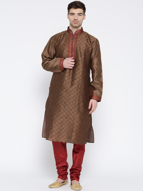 

Manish Creations Men Brown & Maroon Self-Design Kurta with Pyjamas