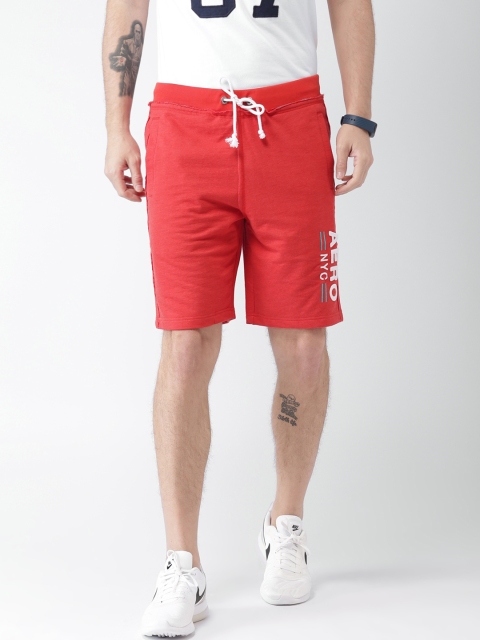 

Aeropostale Men Red Solid Shorts
