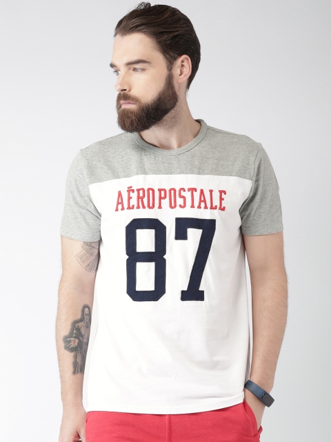 

Aeropostale Men White Self-Design Round Neck T-Shirt