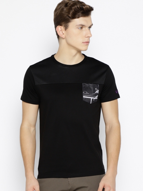 

Solly Sport by Allen Solly Men Black Solid Round Neck T-shirt