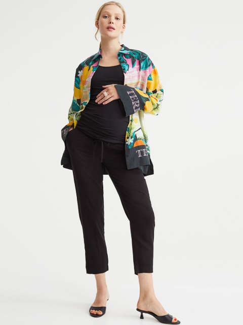 

H&M Women Black MAMA Pull-On Trousers