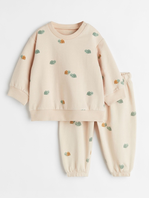 

H&M Boys Beige 2-piece Sweatshirt Set