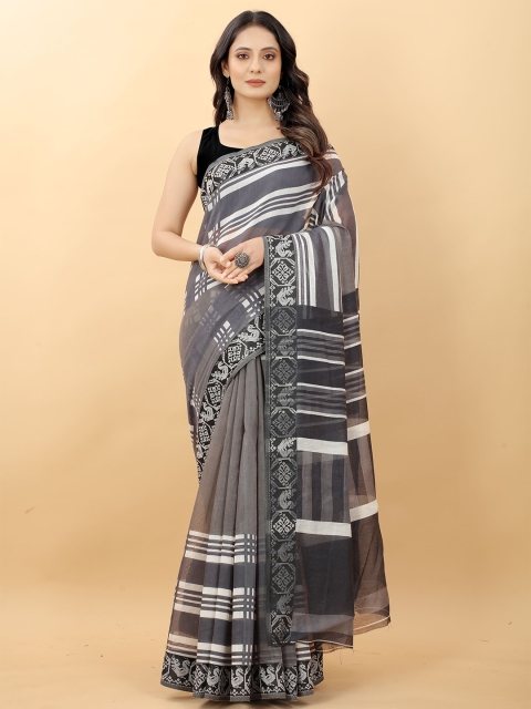 

RACHNA Women Black & White Ethnic Motifs Saree