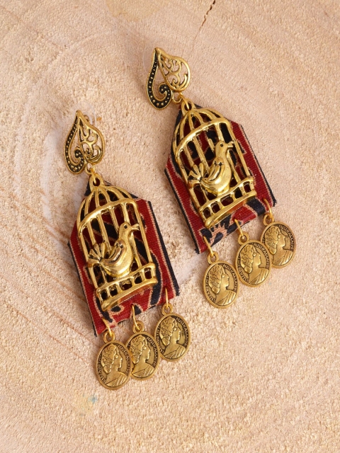 

kashwini Red & Gold-Plated Contemporary Drop Earrings