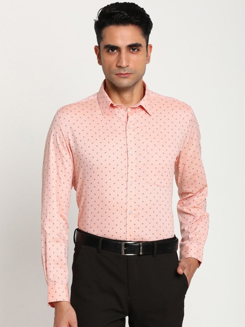 

Turtle Men Pink Regular Fit Printed Casual Shirt