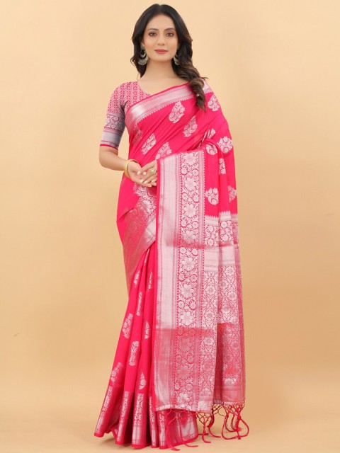 

PRASTHAN Women Rose & Silver-Toned Woven Design Zari Silk Cotton Banarasi Saree