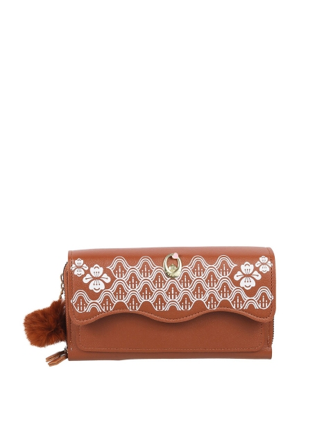 

WALKWAY by Metro Women Tan & Silver-Toned Printed Envelope