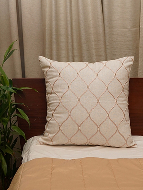 

ZEBA Off White & Beige Geometric Square Cushion Covers