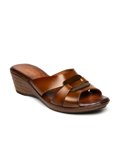 

Catwalk Women Brown Solid Leather Wedges