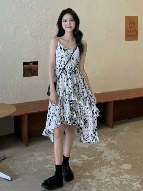 

La Aimee women White Animal Dress
