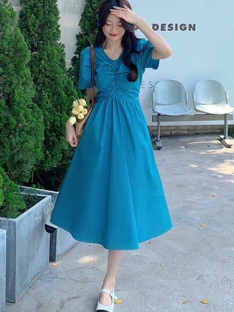 

La Aimee Blue A-Line Midi Dress