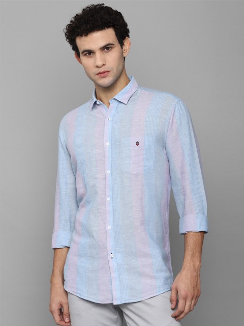 

Louis Philippe Sport Men Blue Slim Fit Multi Stripes Checked Casual Shirt