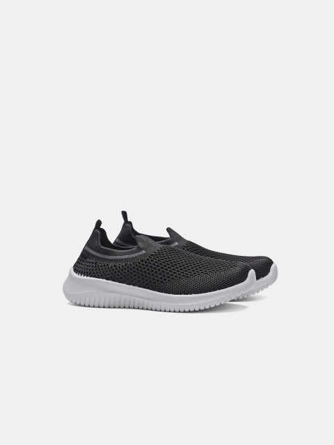 

R&B Boys Black Textured Slip-On Sneakers