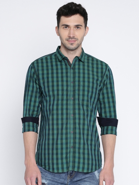 

Nature Casuals Men Green Slim Fit Checked Casual Shirt