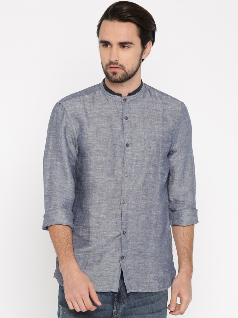 

Celio Men Blue Straight Solid Casual Sustainable Shirt
