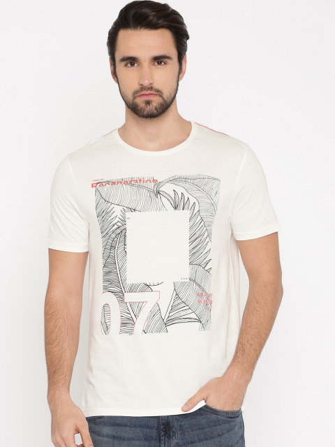 

Celio Men Off-White Printed Round Neck Pure Cotton T-shirt