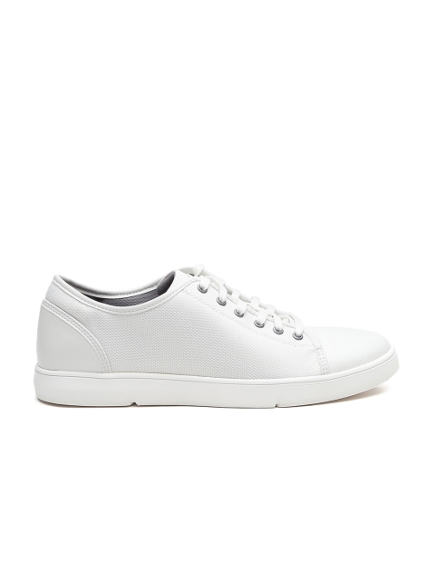 

Clarks Men Off-White Sneakers