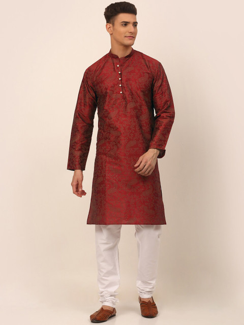 

Jompers Men Maroon Printed Chikankari Kurta with Churidar
