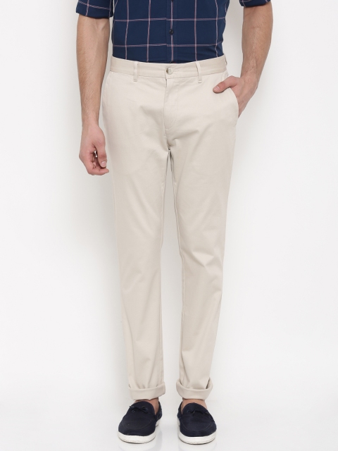 

U.S. Polo Assn. Men Beige Regular Fit Solid Chinos