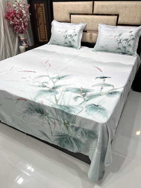 

Pure Decor Green 350 TC Poly Cotton King Size Bedsheet