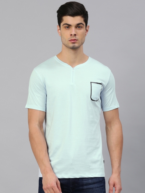 

HRX by Hrithik Roshan Men Blue Solid Round Neck T-shirt