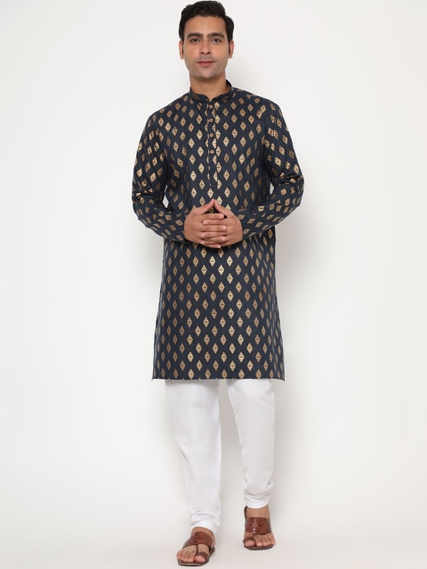 

THE FAB 3 Men Black Ethnic Motifs Printed Pure Cotton Kurta with Pyjamas
