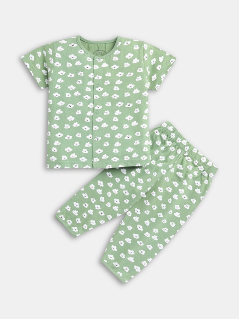 

Hopscotch Boys Green & White Printed Night suit