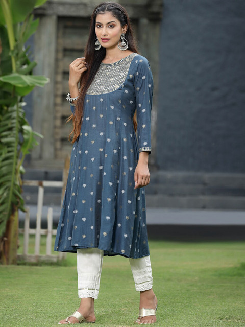 

Juniper Women Blue Geometric Printed Flared Sleeves Thread Work Kurta