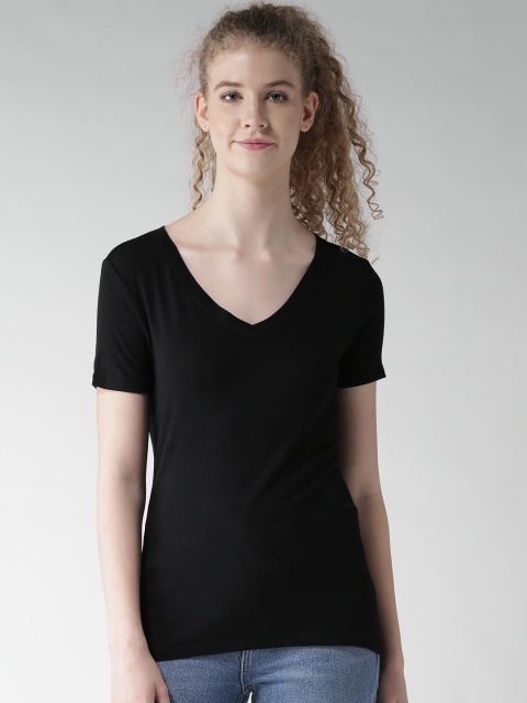 

Aeropostale Women Black Solid V-Neck T-shirt