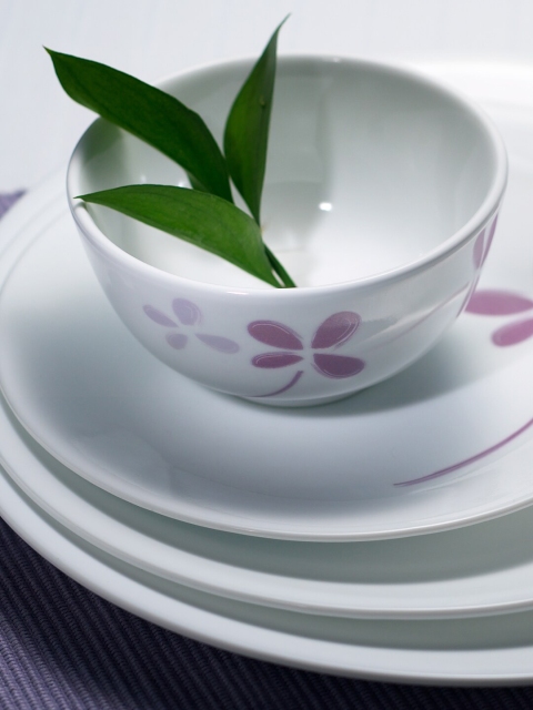 

Corelle White & Purple 7 Pieces Floral Printed Glossy Dinner Set