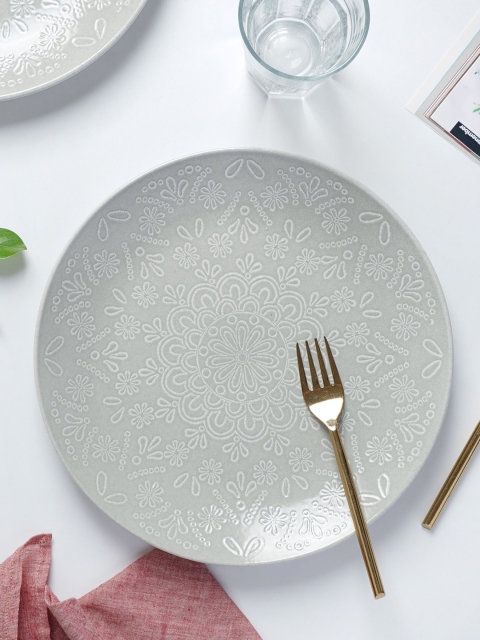 

Nestasia Grey Printed Ceramic Glossy Plate