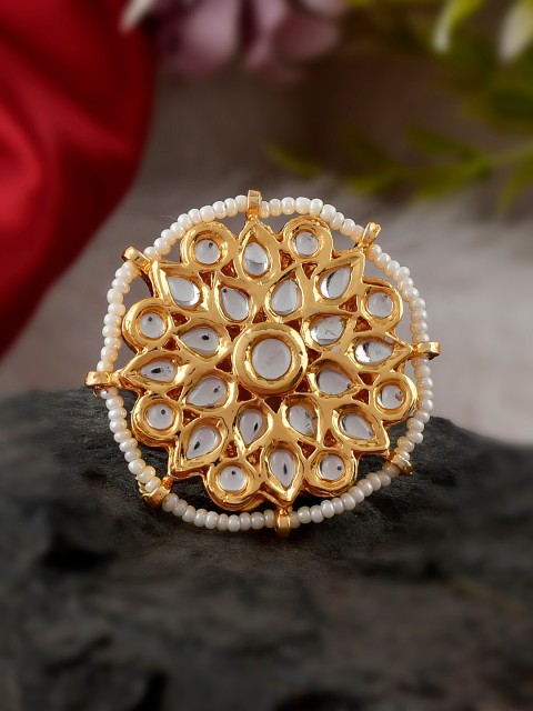 

DASTOOR Gold-Plated White Kundan-Studded Finger Ring