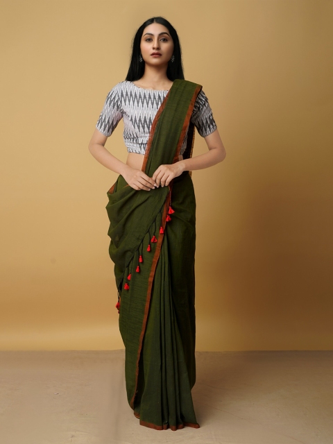 

Unnati Silks Green & Red Pure Linen Jamdani Saree
