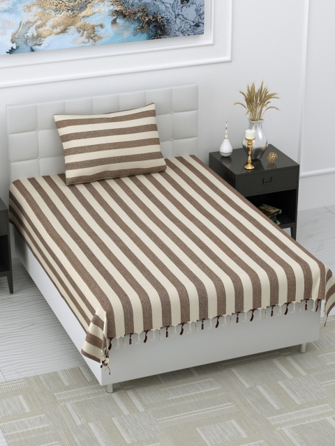 

Varde Unisex Brown Bedsheets