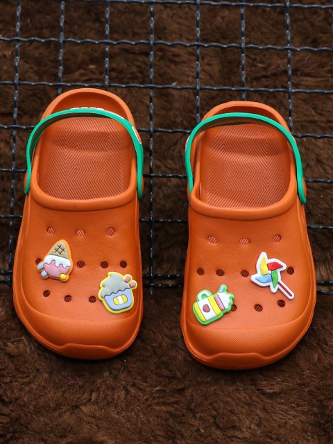 

FEETWELL SHOES Unisex Kids Orange & Green Croslite Clogs