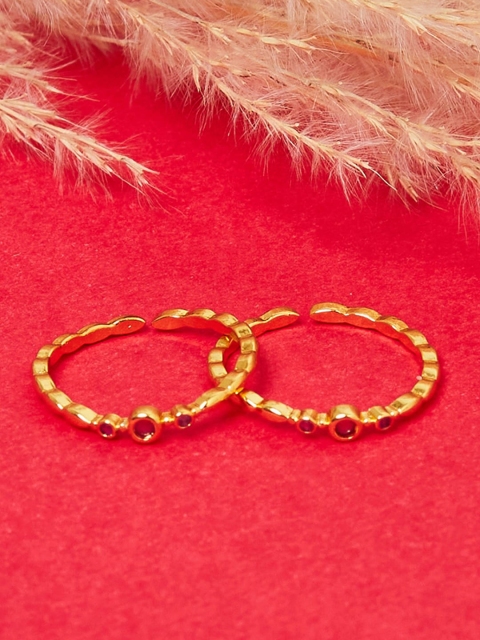 

Voylla Gold-Plated & Red Stone-Studded Toe Rings, Pink