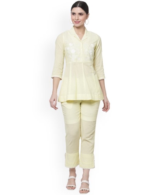 

bellamia Women Yellow Embroidered Cotton Co-Ords