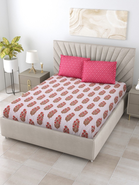 

BOMBAY DYEING Pink Ethnic Motifs 210 TC Queen Bedsheet with 2 Pillow Covers