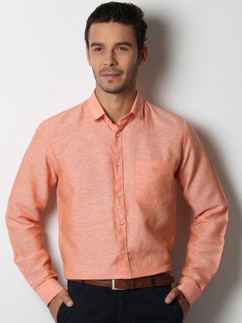 

Van Heusen Sport Men Orange Slim Fit Solid Semiformal Shirt