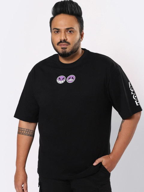 

Bewakoof Plus Men Black Typography Printed Pure Cotton Applique Loose T-shirt