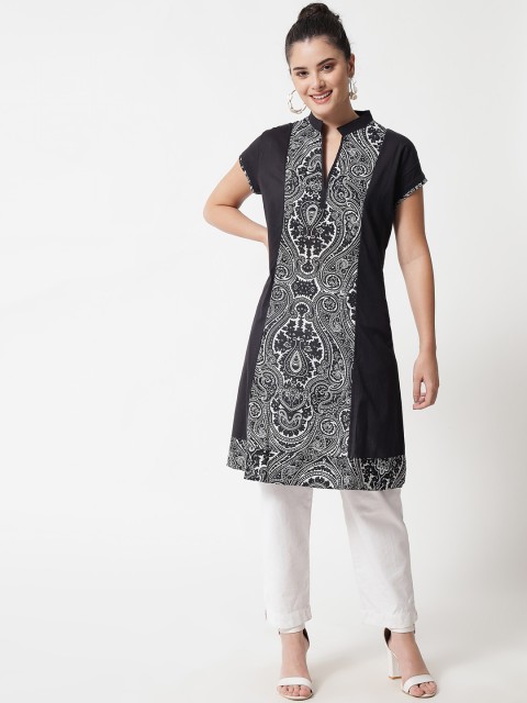 

MAXENCE Women Black & White Ethnic Motifs Printed Kurta