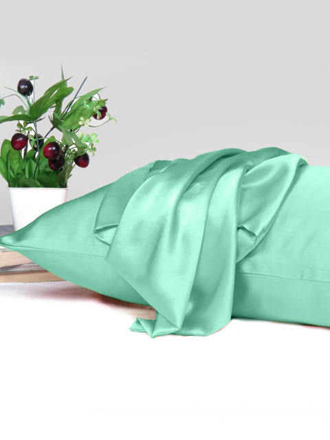 

OUSSUM Set of 2 Green Envelop Closure Satin Pillow Cover