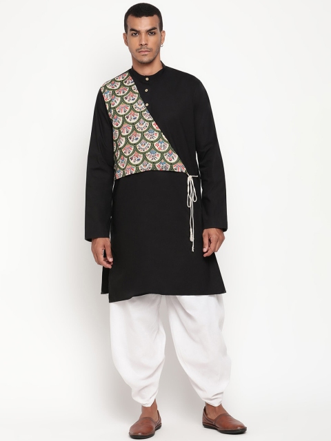 

Zotw Men Black Floral Thread Work Kurta
