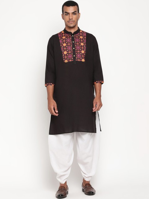 

Zotw Men Black Cotton Kurta