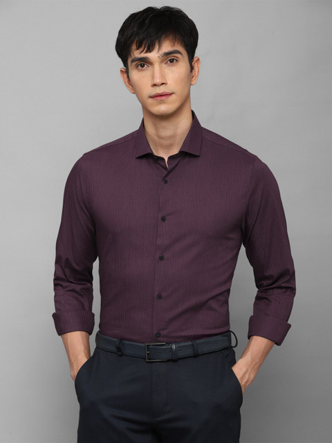

Louis Philippe Sport Men Purple Slim Fit Casual Shirt